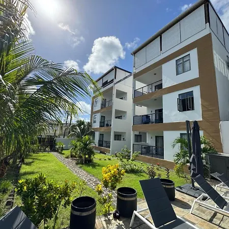 Cozy 2-Bedroom Apartment With Large Terrace